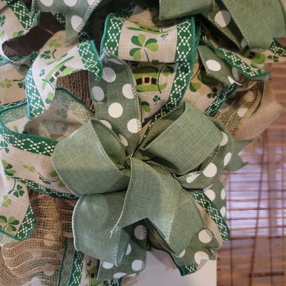 Green and Cream Holiday Wreath